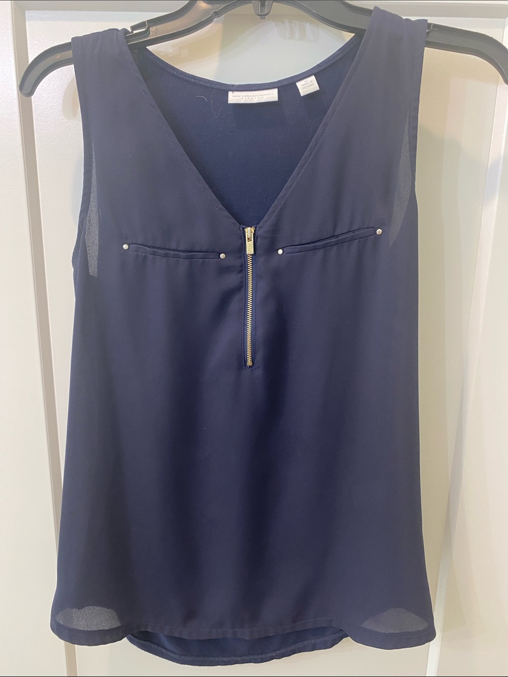 New York & Company Navy Sleeveless Zip-Front Camisole